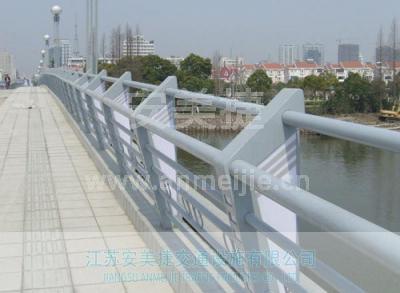 熱鍍鋅橋梁護(hù)欄
