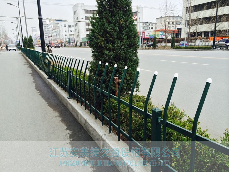 綠化帶隔離護欄2-3.jpg